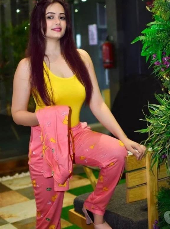 Models escort Udaipur